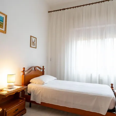 Holiday home Casa Apollonia Riola Sardo